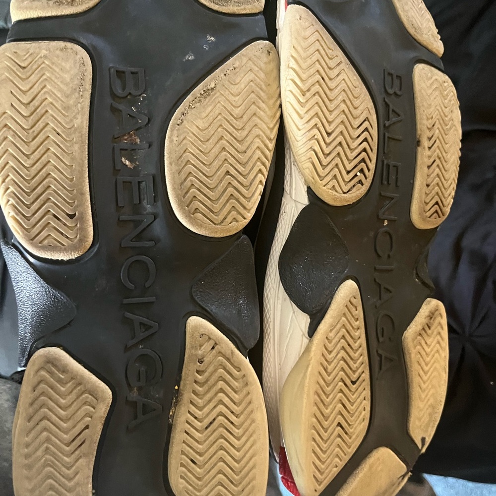 Balenciaga triple s - Picture 4 of 5
